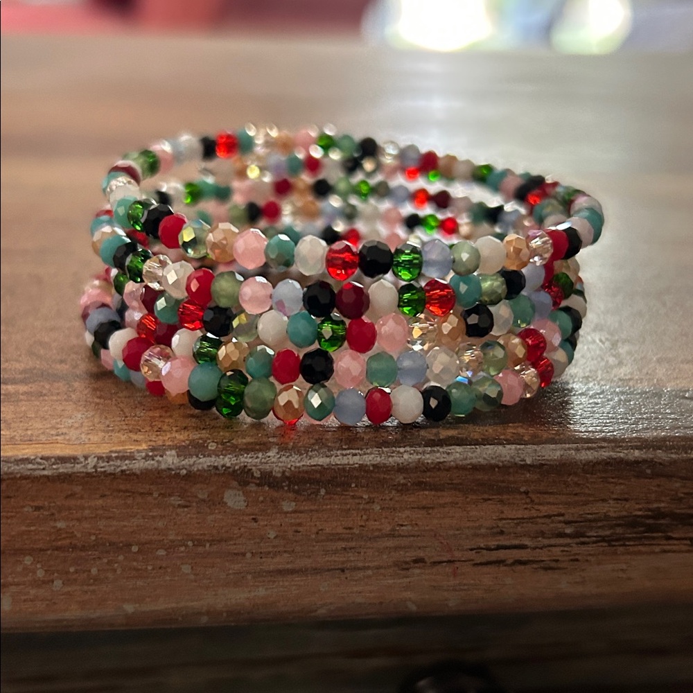 Faceted Glass Bracelet - Picture 9 of 9